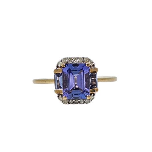 9ct Yellow Gold Amethyst & Diamond Ring