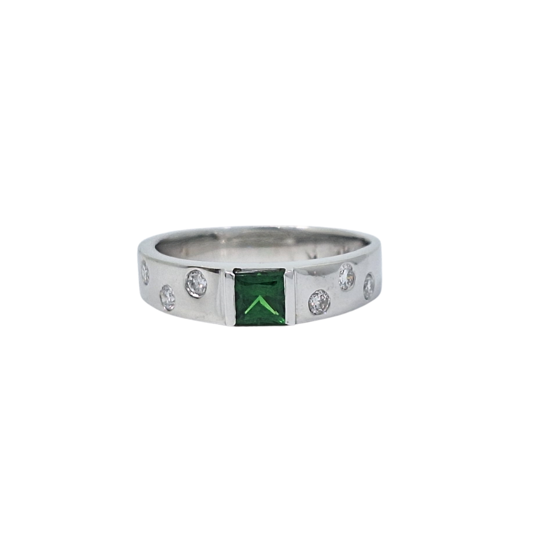 14ct White Gold Tzavorite & Diamond Ring