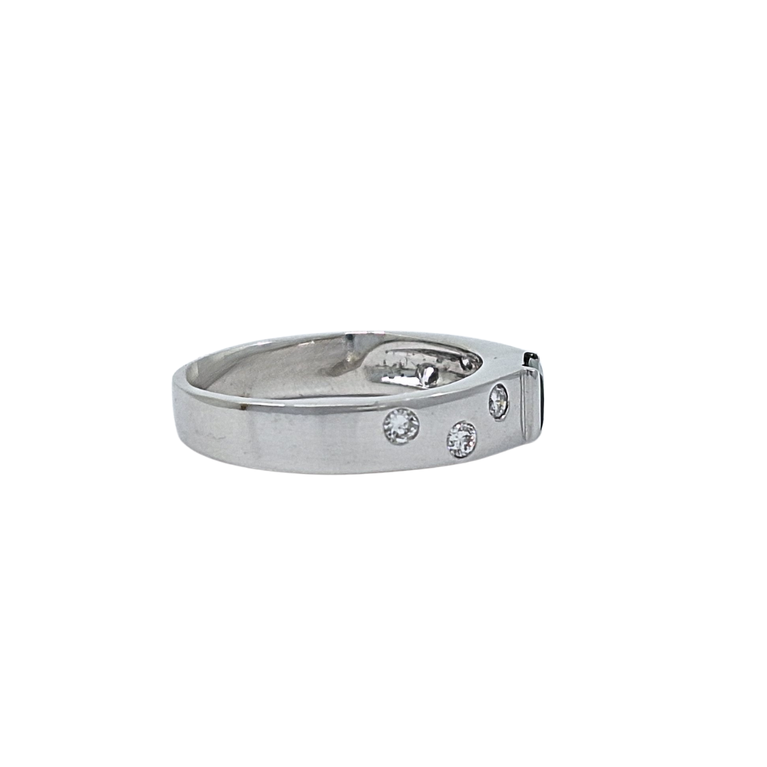 14ct White Gold Tzavorite & Diamond Ring