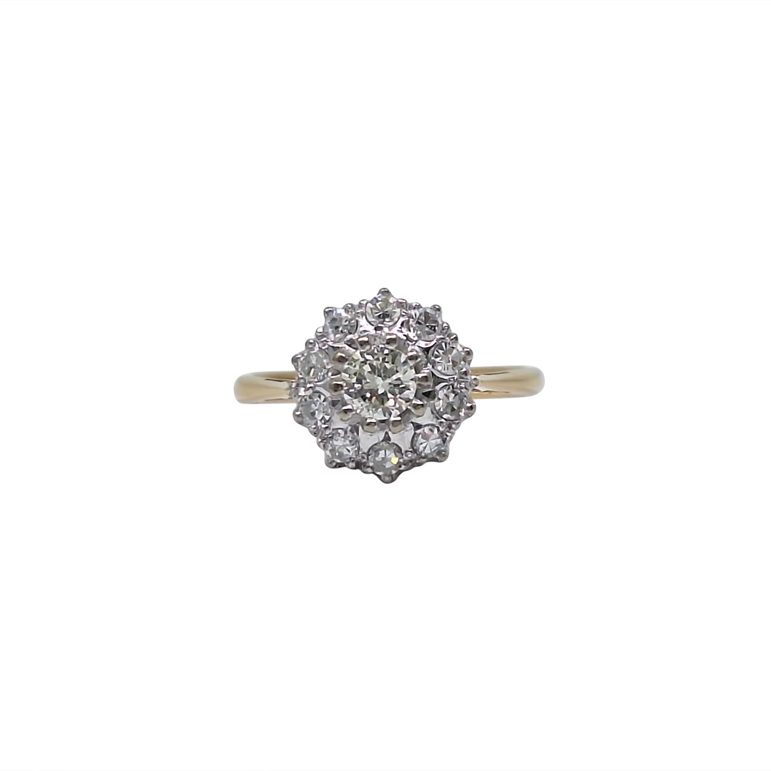 18ct Yellow Gold Diamond Cluster Ring