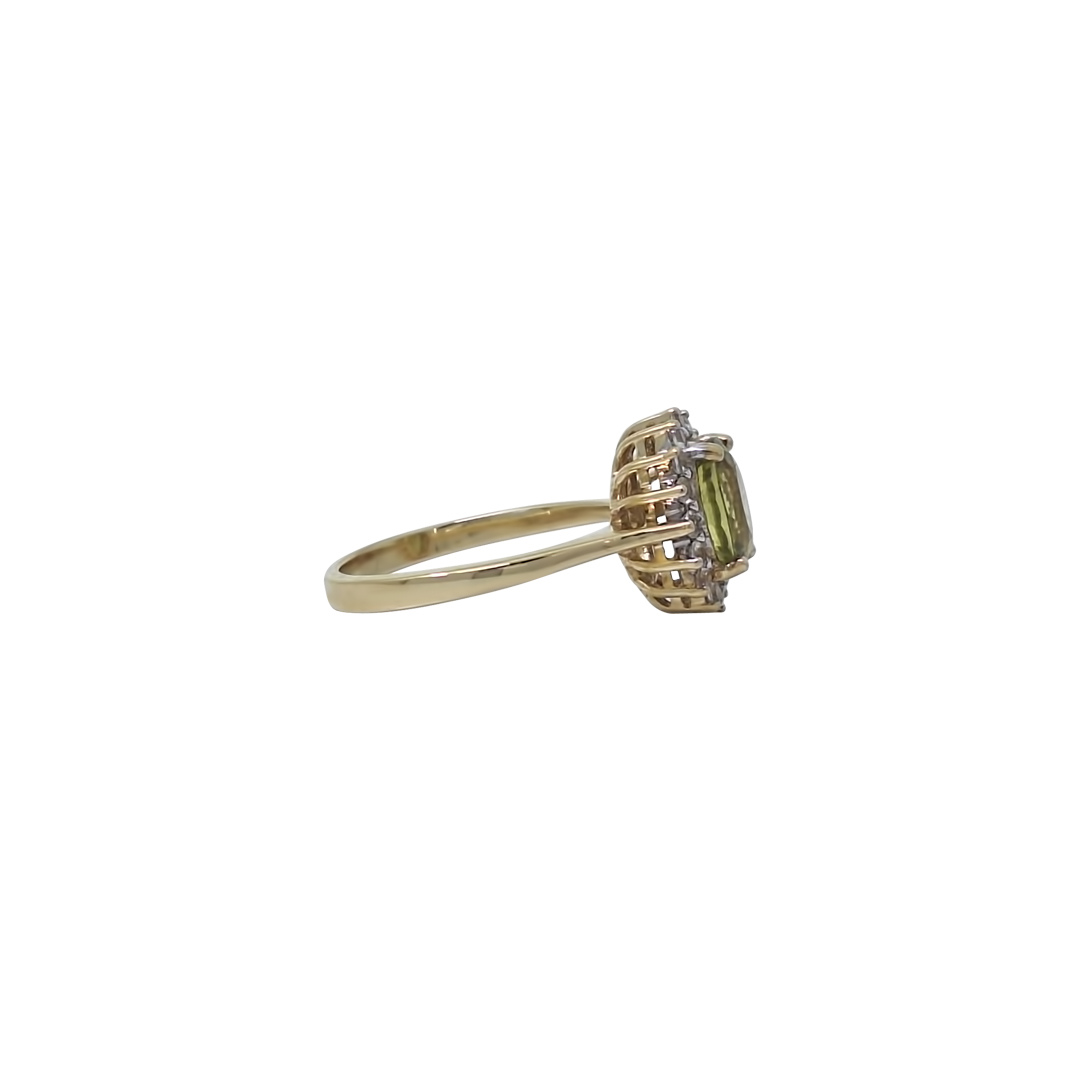 9ct Yellow Gold Peridot & CZ Ring
