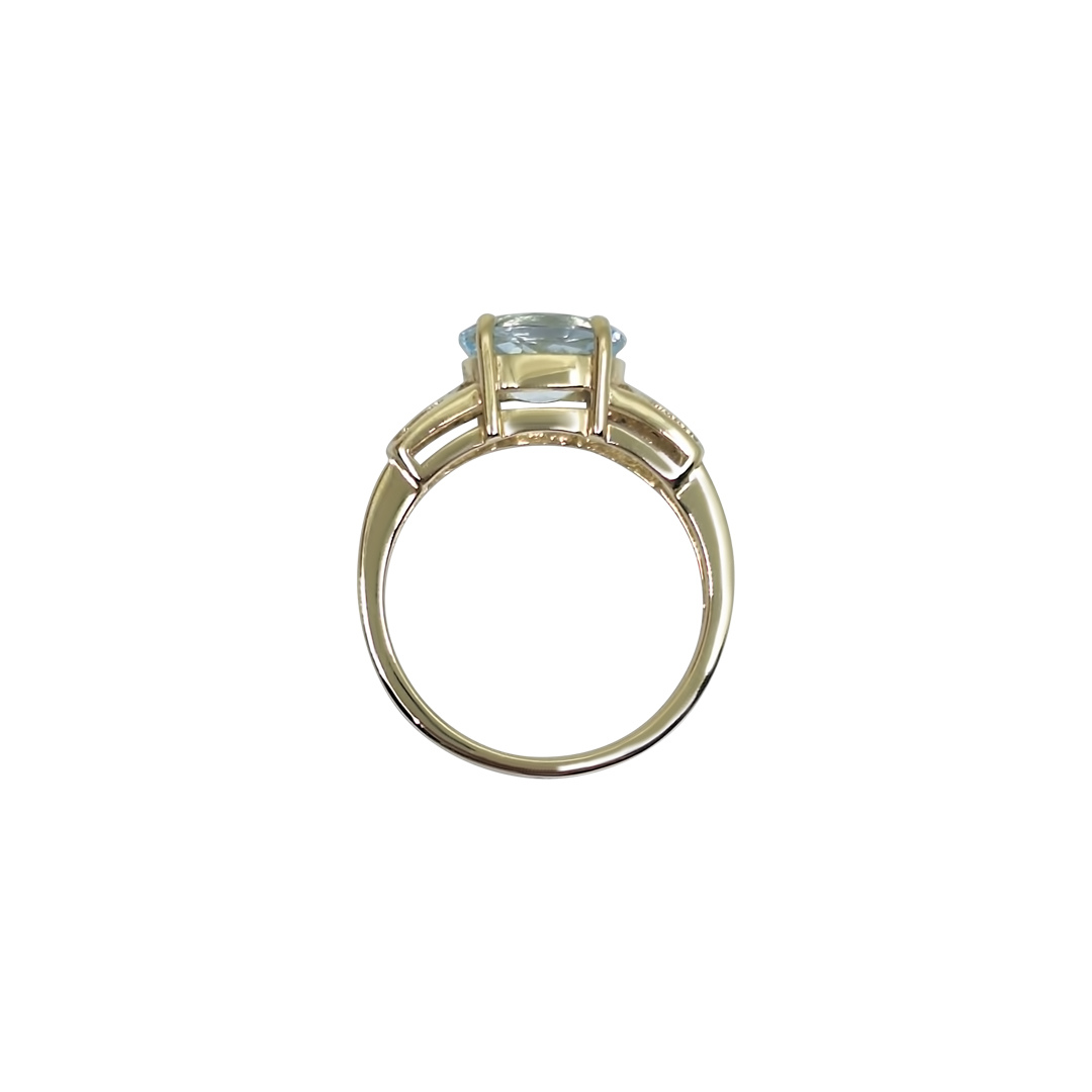 9ct Yellow Gold Aquamarine Ring