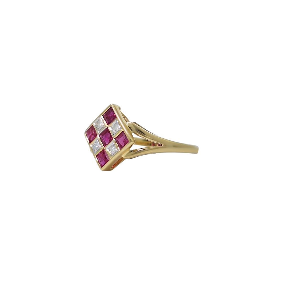 18ct Yellow Gold Synthetic Ruby & Diamond Ring