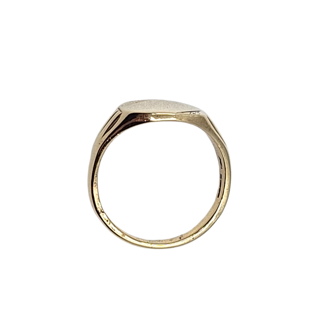 9ct Yellow Gold Signet Ring