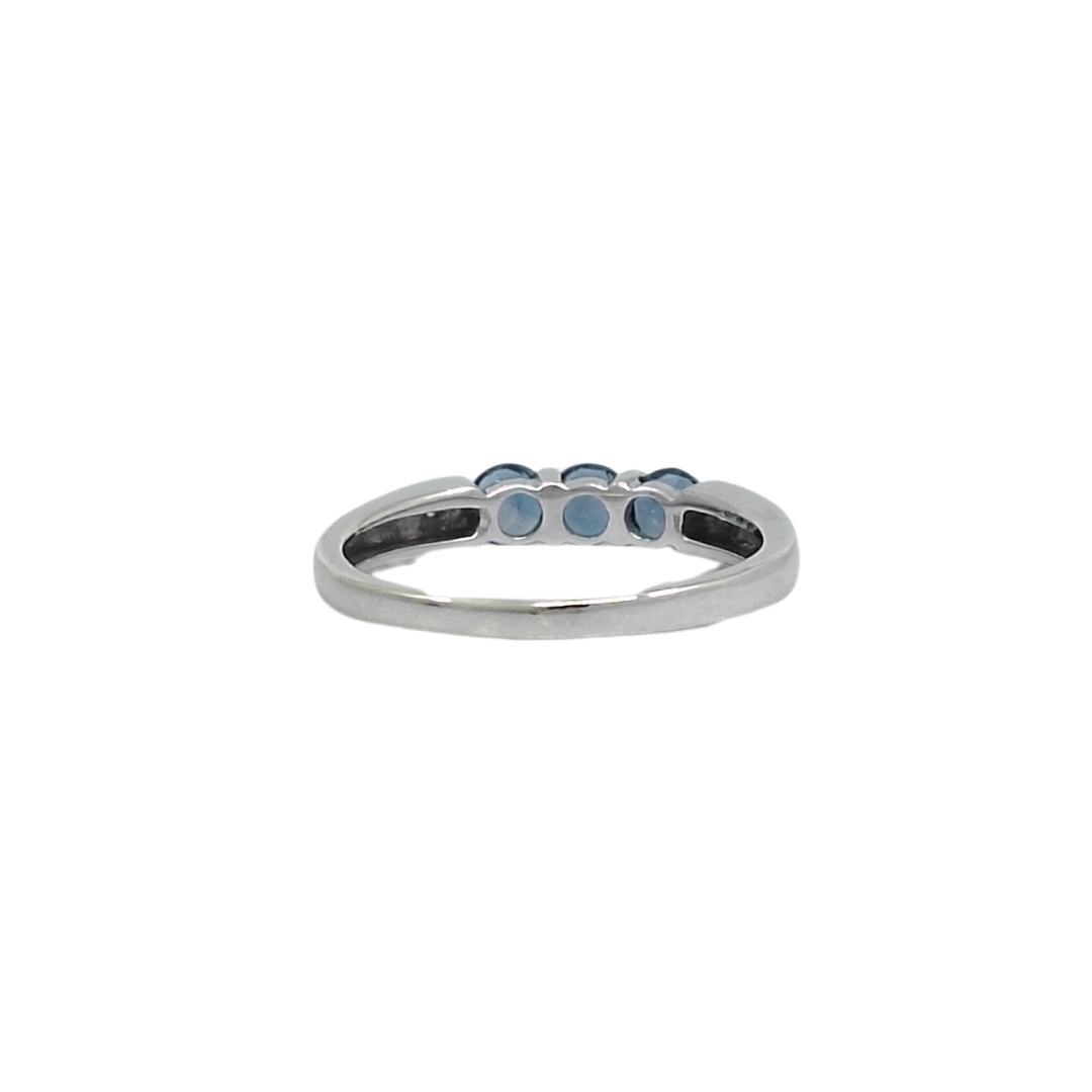 9ct White Gold Blue Topaz & Diamond Ring