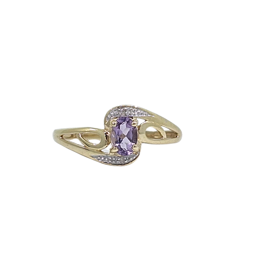 9ct Yellow Gold Amethyst Twist Ring