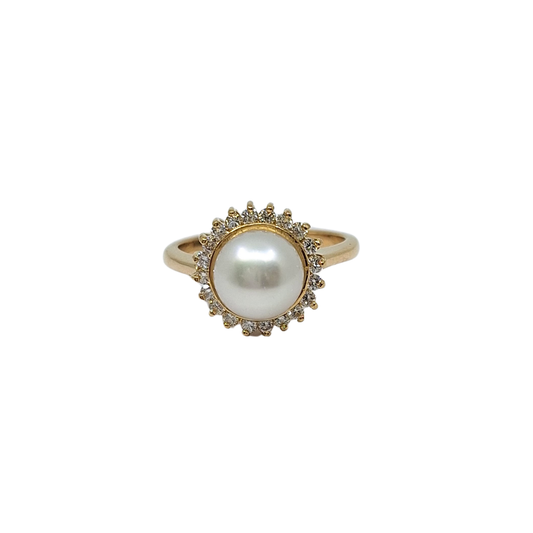 18ct Yellow Gold Cultured Pearl & Diamond Halo Ring