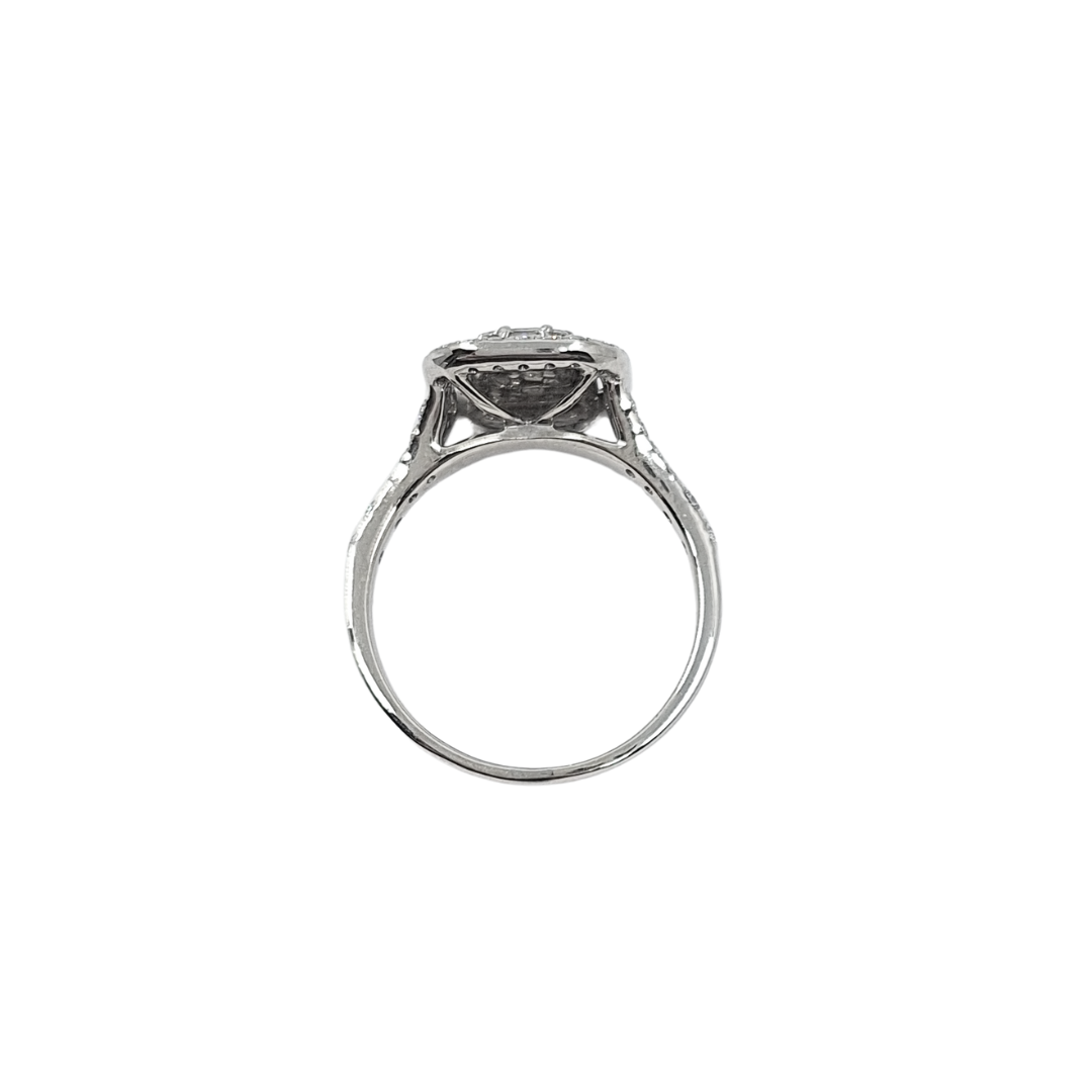 18ct White Gold Diamond Fancy Cluster Ring