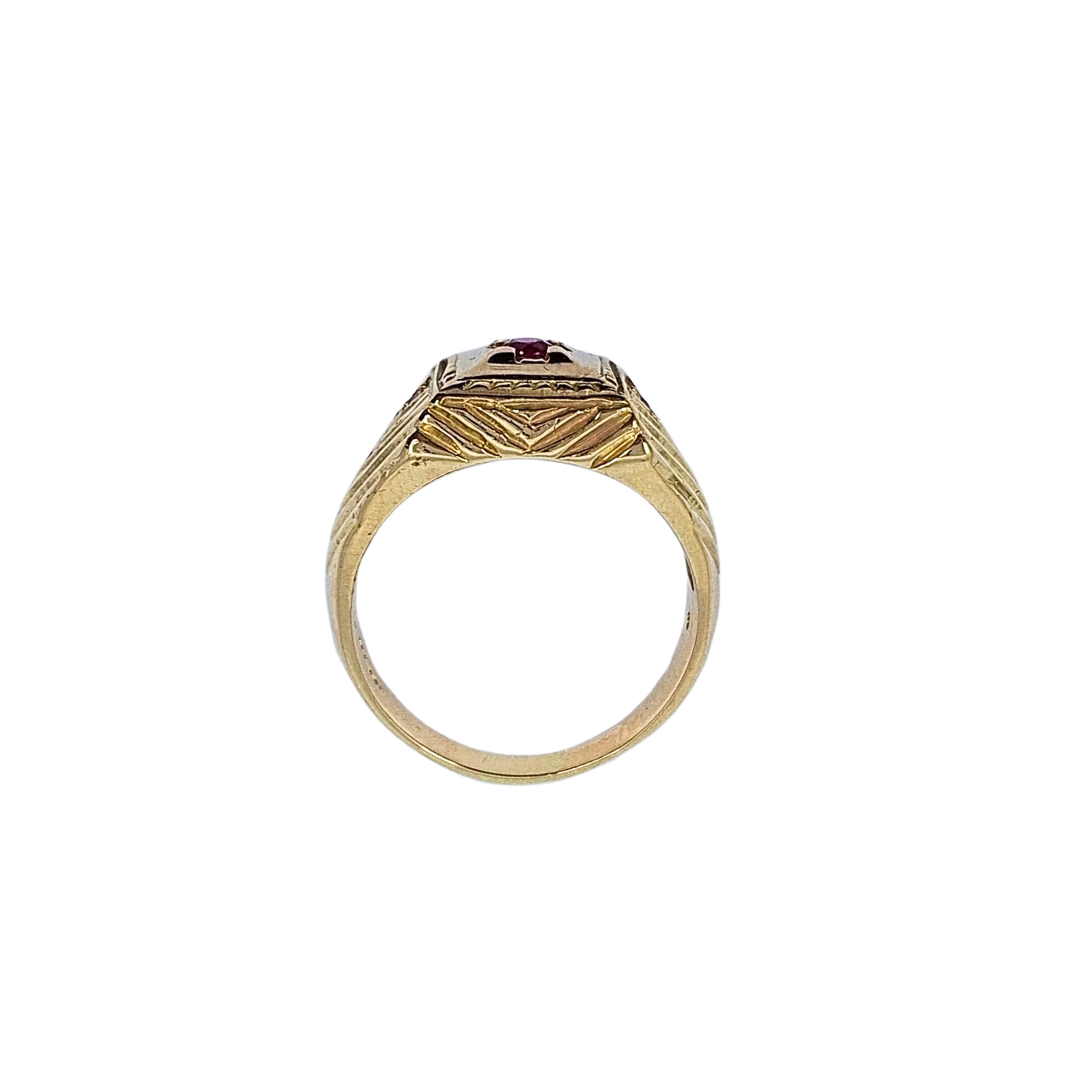 18ct Yellow Gold Gents Ruby Signet Ring
