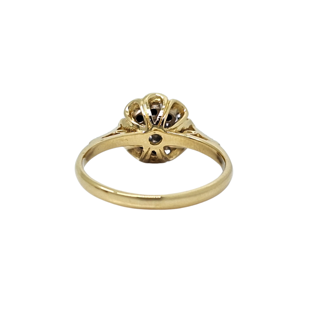 18ct Yellow Gold Sapphire & Diamond Ring