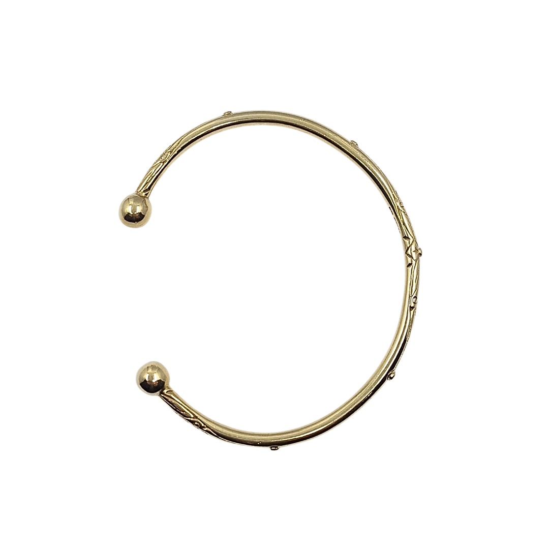 9ct Yellow Gold Patterned Torque Bangle
