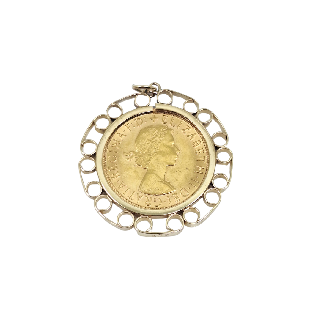 Full Sovereign Pendant 1966