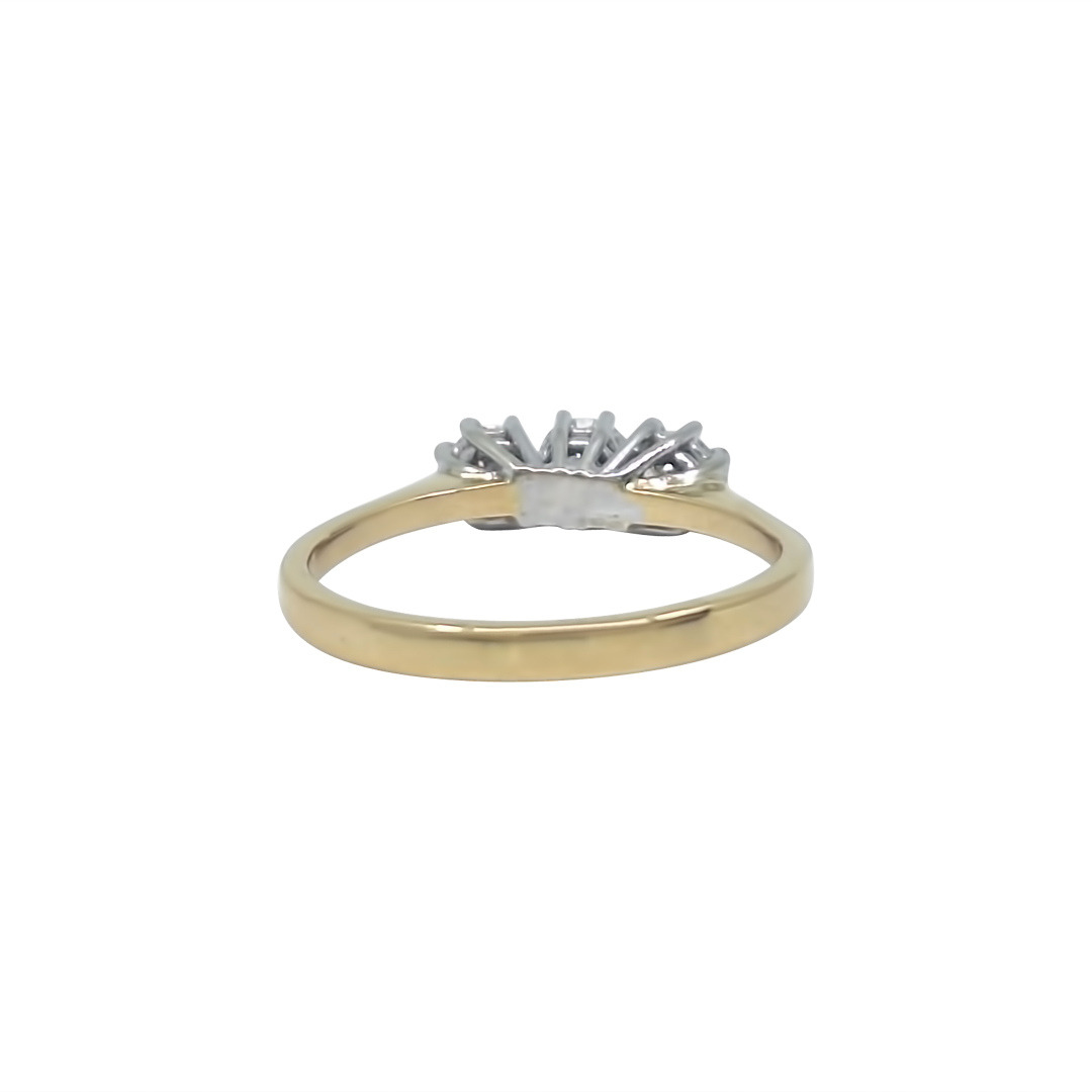 18ct Yellow Gold Three Stone Diamond Ring