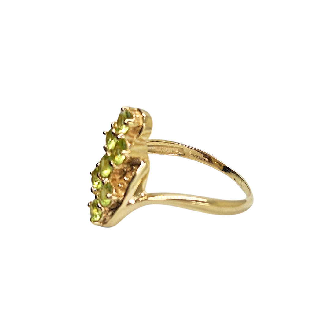 9ct Yellow Gold Peridot Cluster Ring