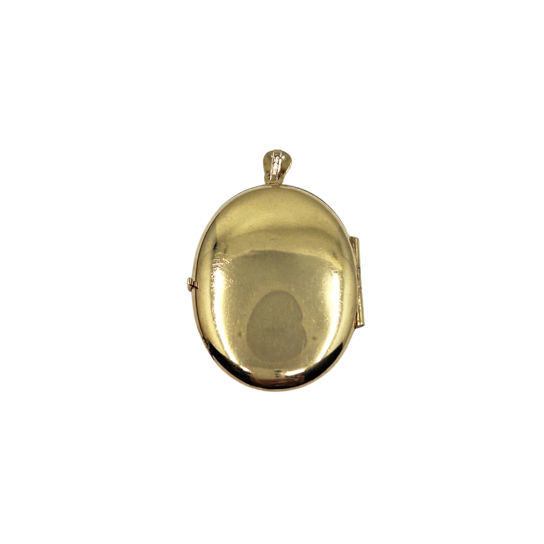 9ct Yellow Gold Engraved Oval Locket