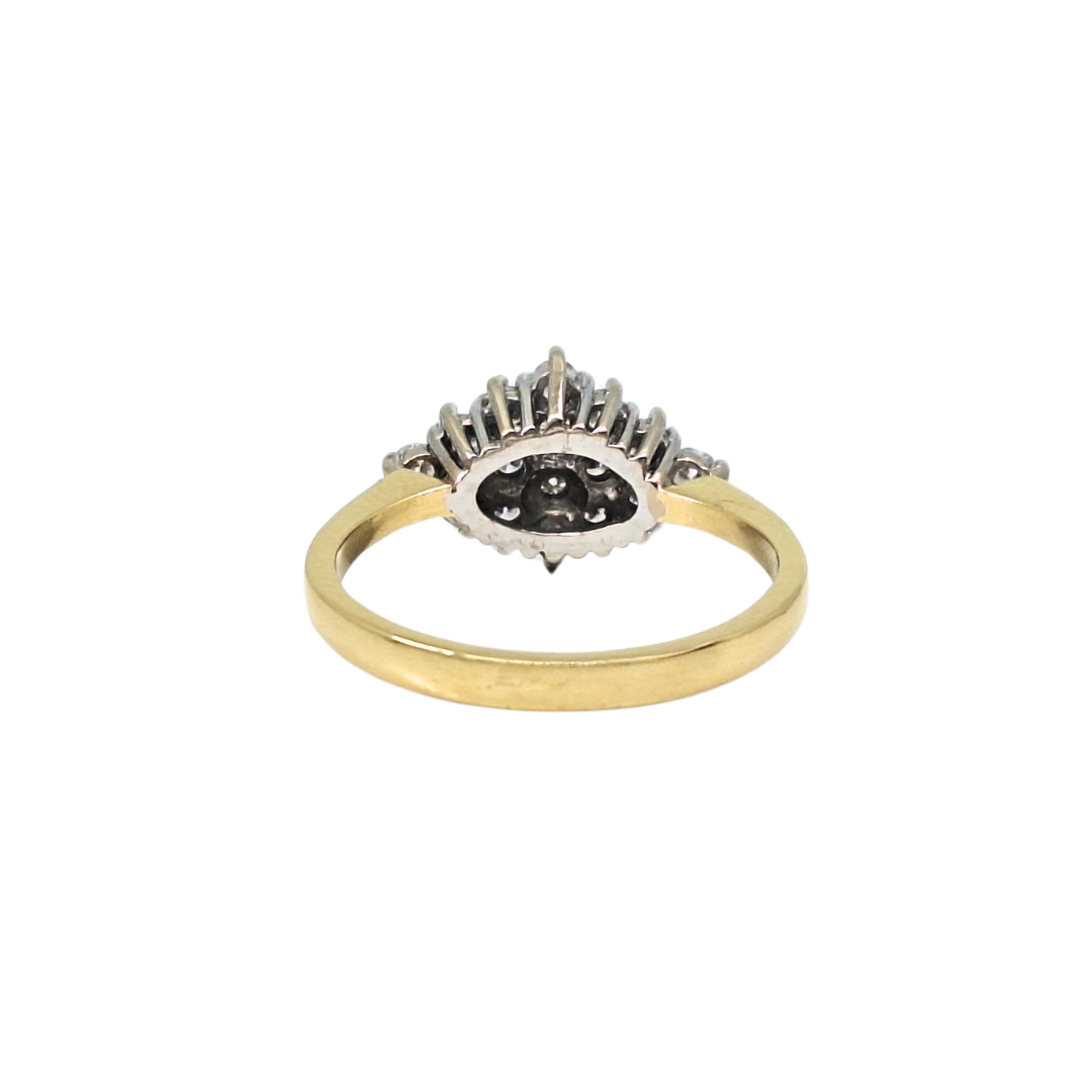 18ct Yellow Gold Diamond Cluster Ring