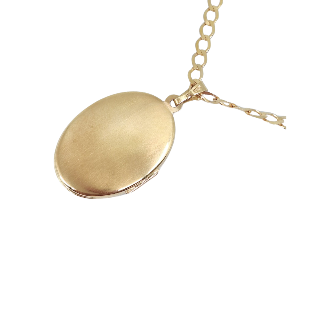 9ct Yellow Gold Locket & Chain 24"