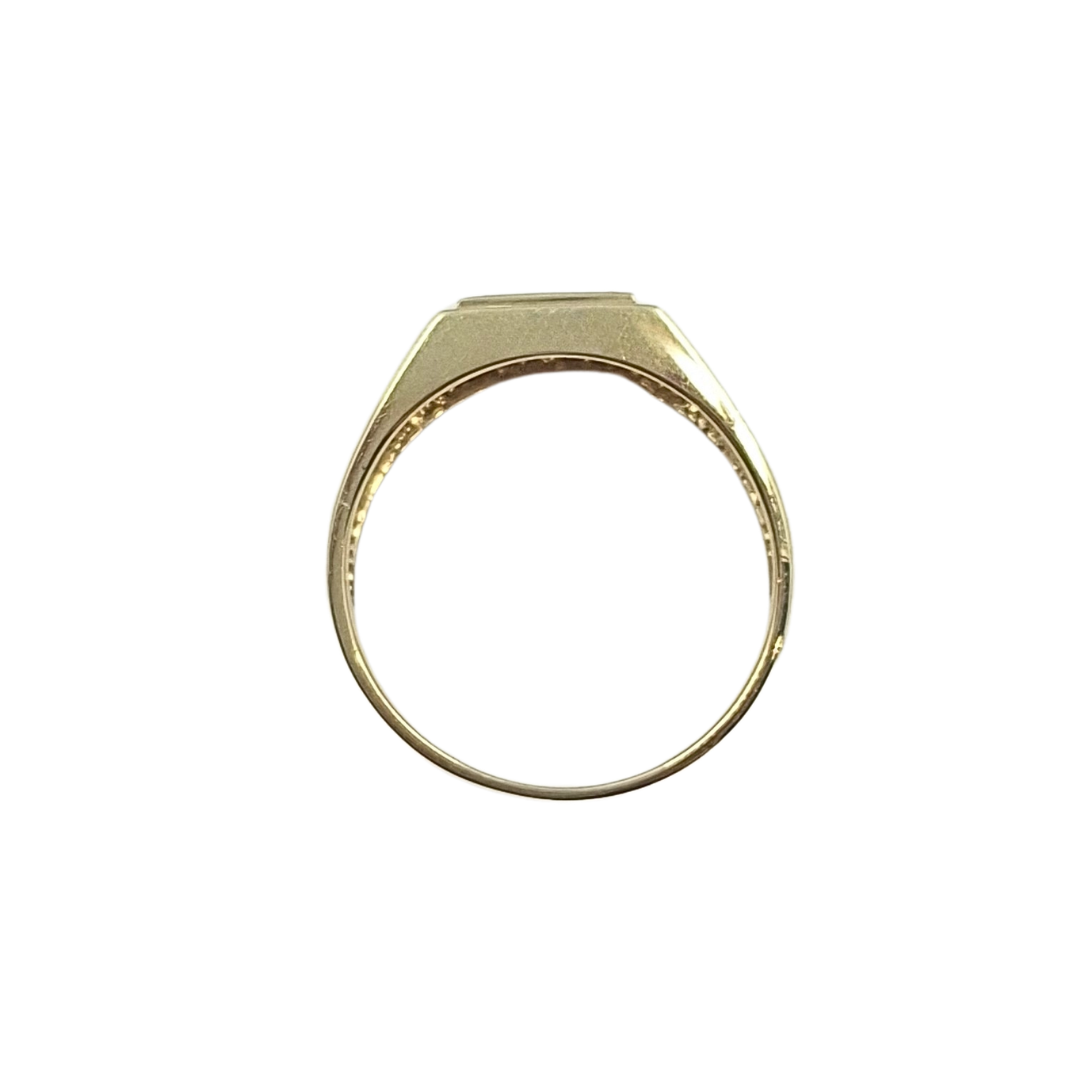 9ct Yellow Gold Diamond Signet Ring