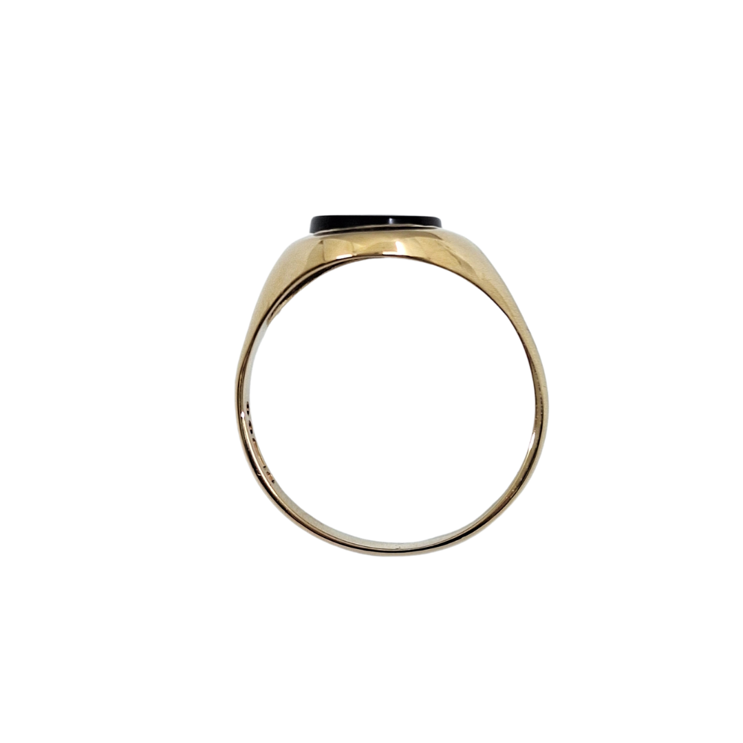 9ct Yellow Gold Oval Onyx Signet Ring