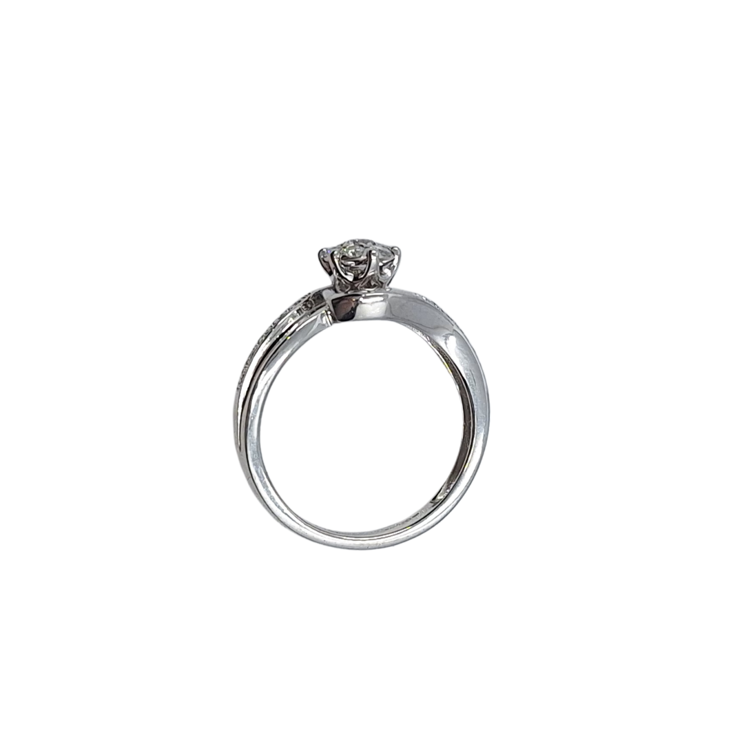 9ct White Gold Diamond Cluster Twist Ring
