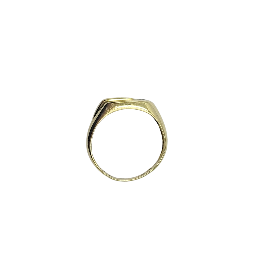 14ct Yellow Gold Cz Signet Ring