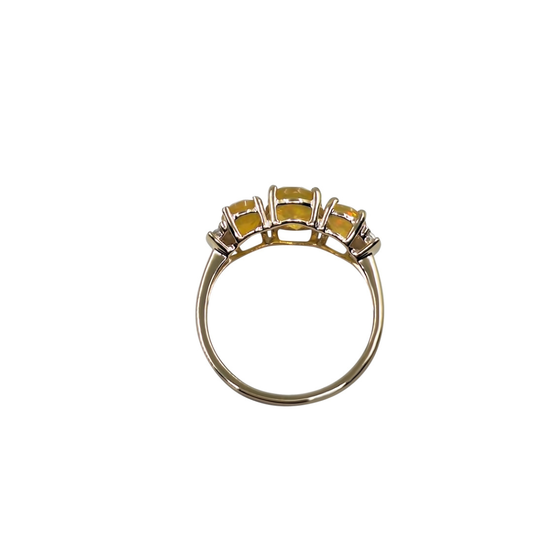 9ct Yellow Gold Opal 3 Stone Ring