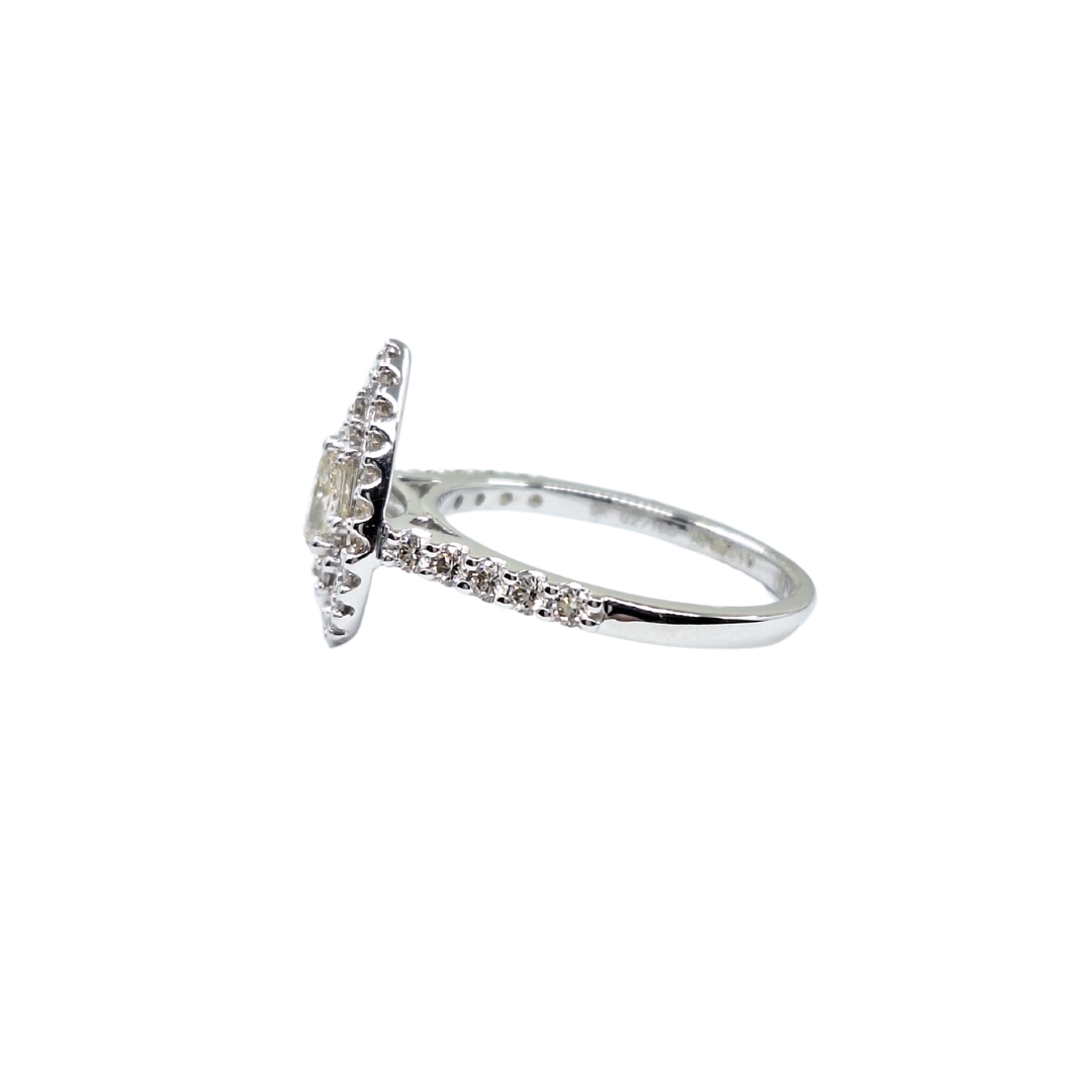 9ct White Gold Pear Shape Diamond Cluster Ring 1ct