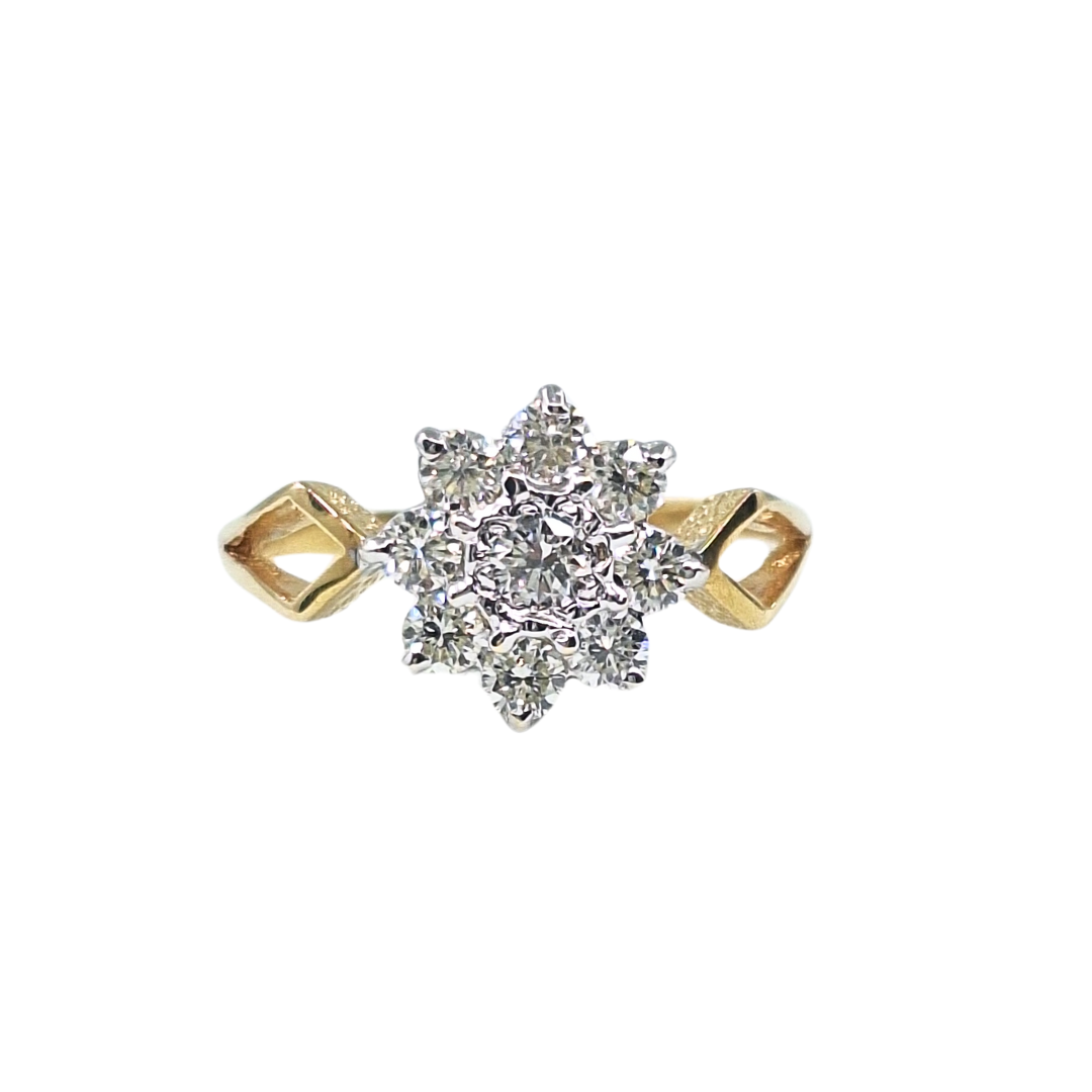 18ct Yellow Gold Diamond Cluster Ring