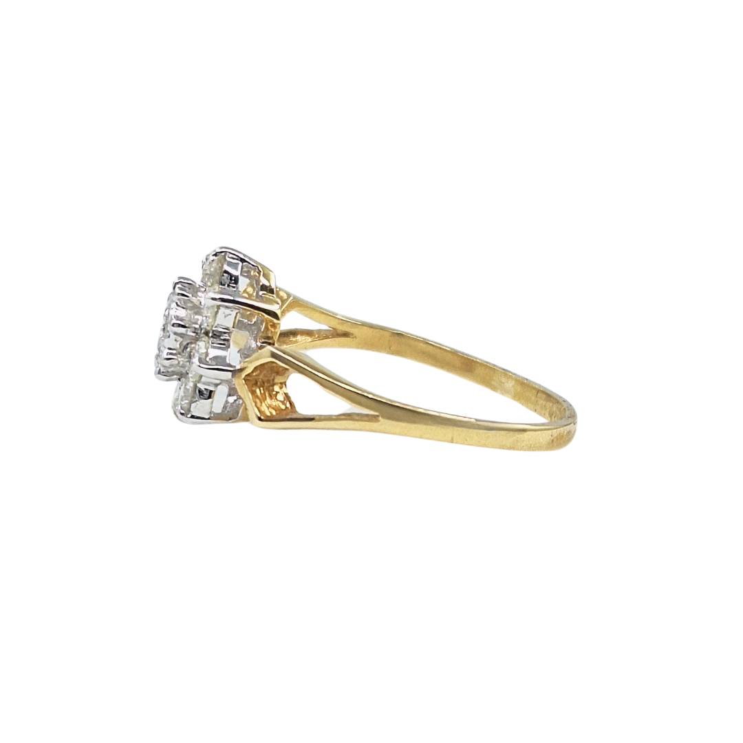 18ct Yellow Gold Diamond Cluster Ring