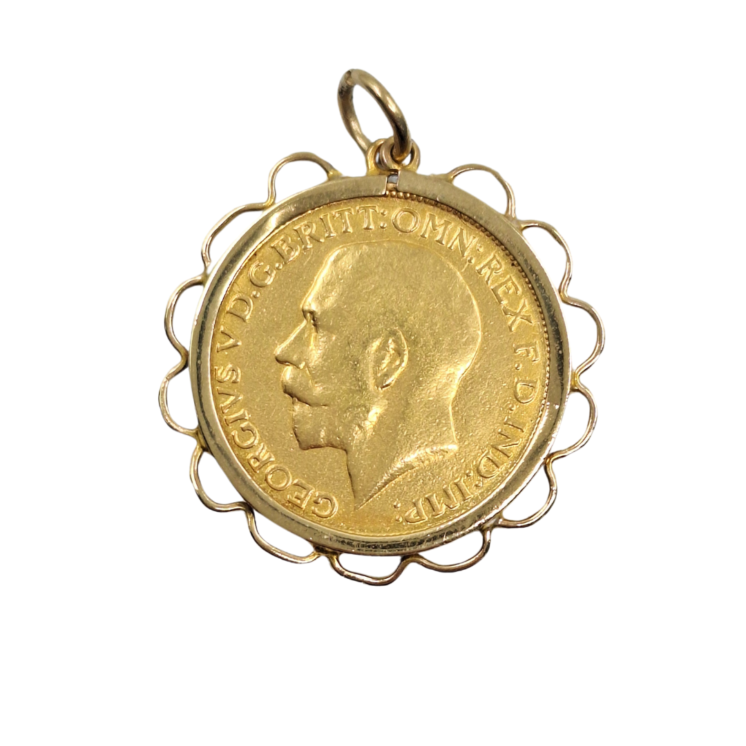Full Sovereign Pendant 1912