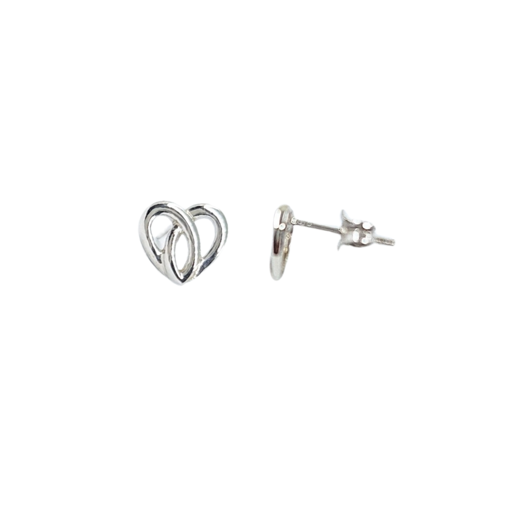 9ct White Gold Heart Stud Earrings