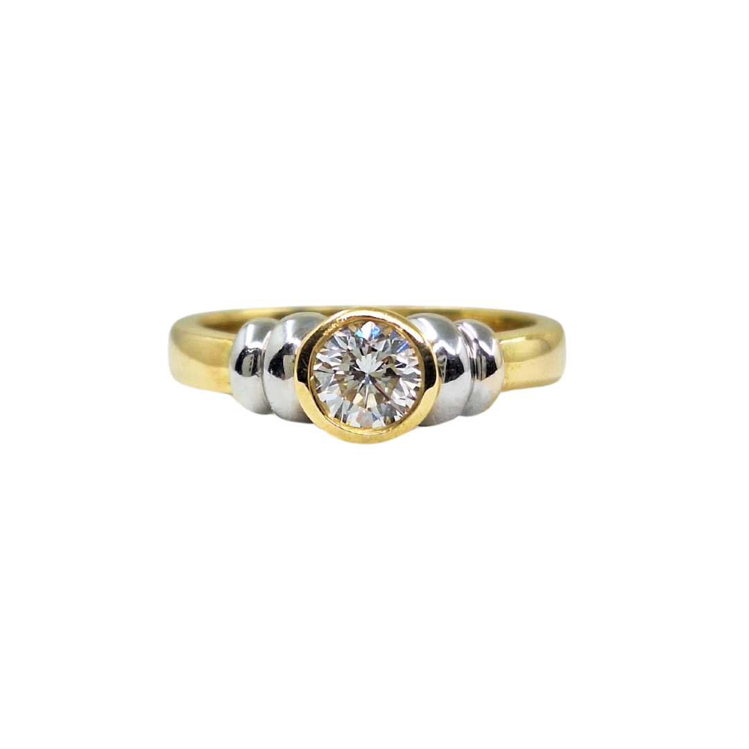 18ct Yellow Gold Rub-over Diamond Solitaire Ring 0.50ct