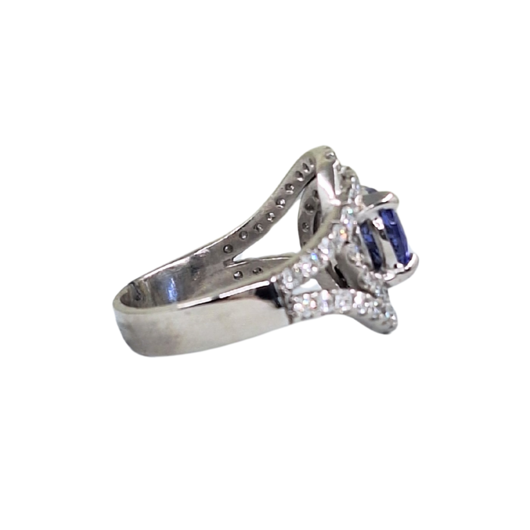 18ct White Gold Tanzanite & Diamond Cluster ring