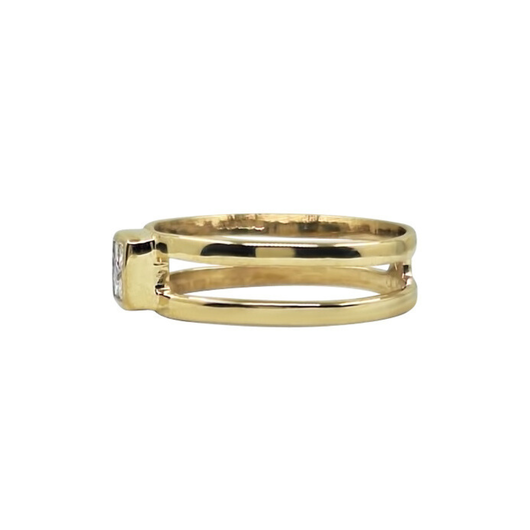 9ct Yellow Gold Double Band Diamond Ring