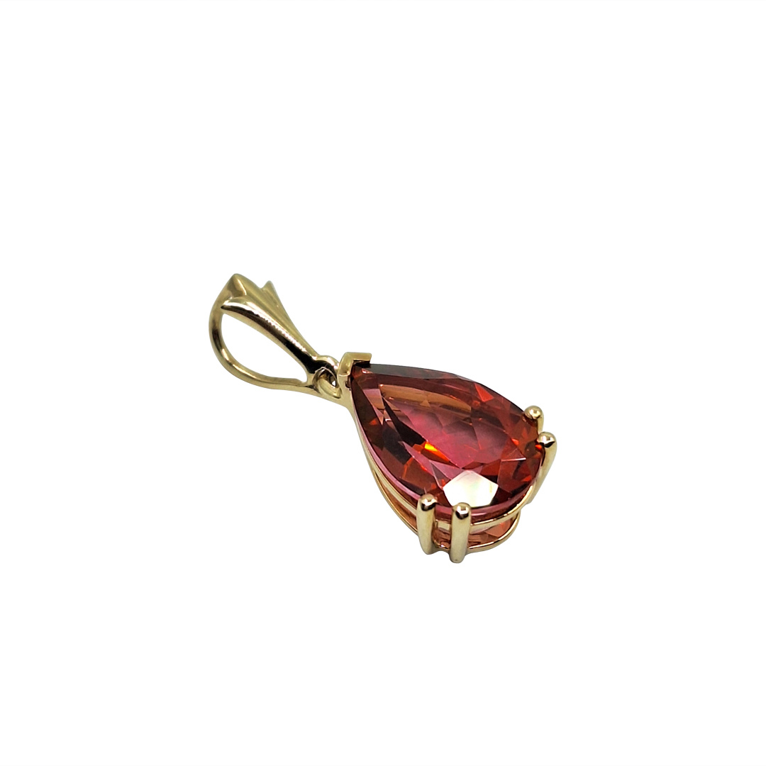 9ct Yellow Gold Pear Shape Cruzeiro Topaz Pendant & Chain