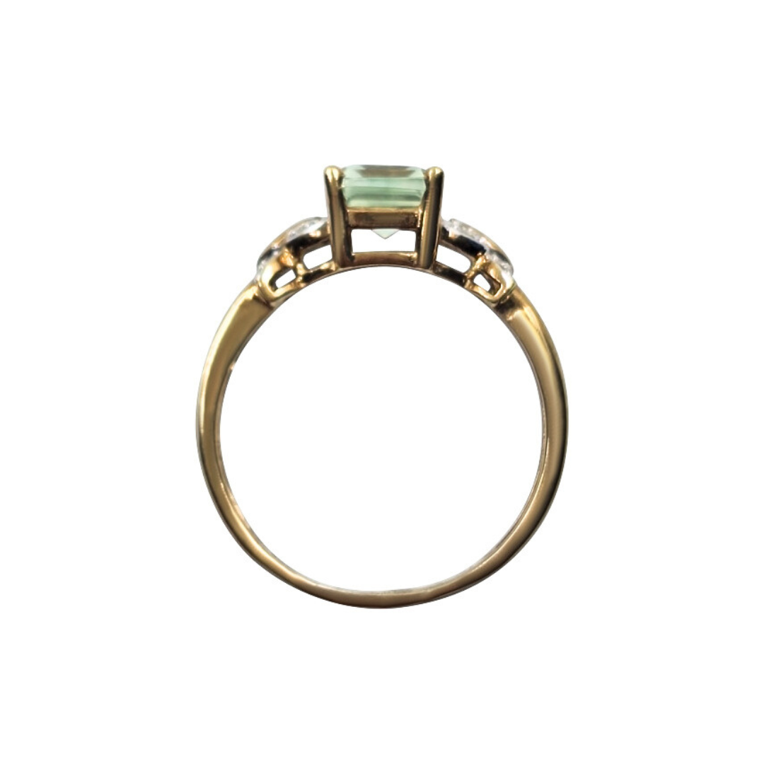 9ct Yellow Gold Rectangle Prasiolite Ring