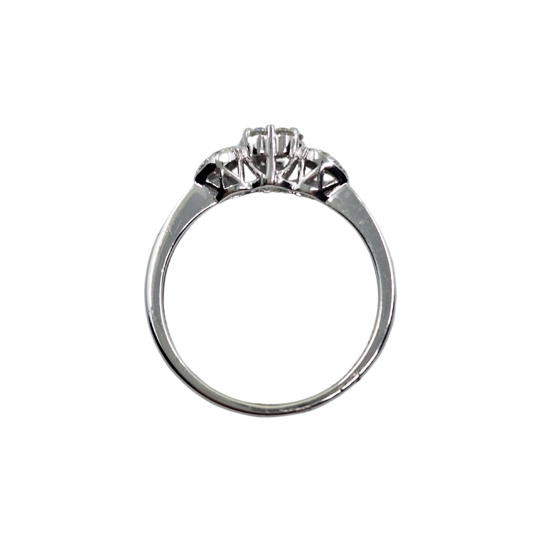 9ct White Gold Diamond Cluster Ring