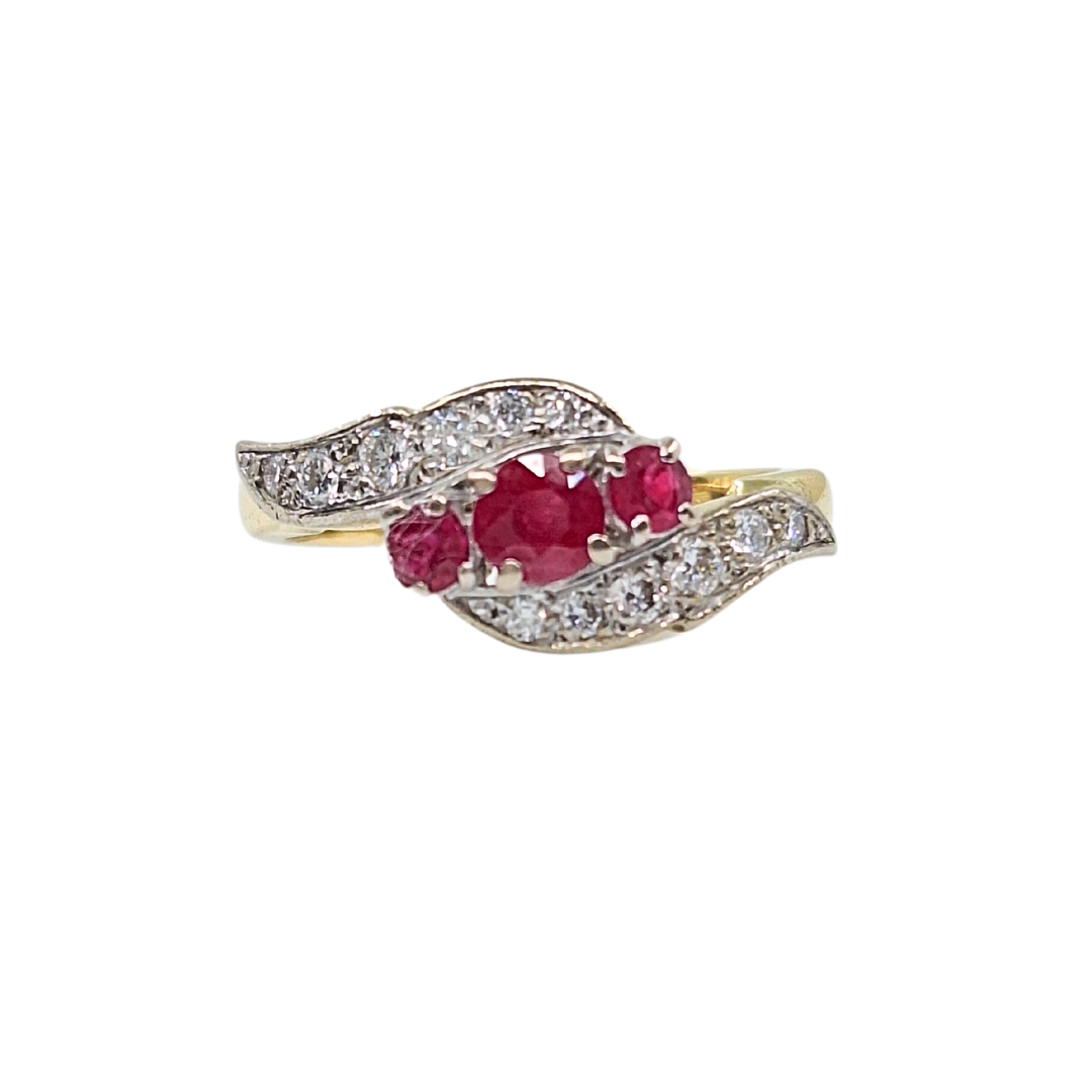 9ct Yellow Gold Ruby & Diamond 3 Stone Ring