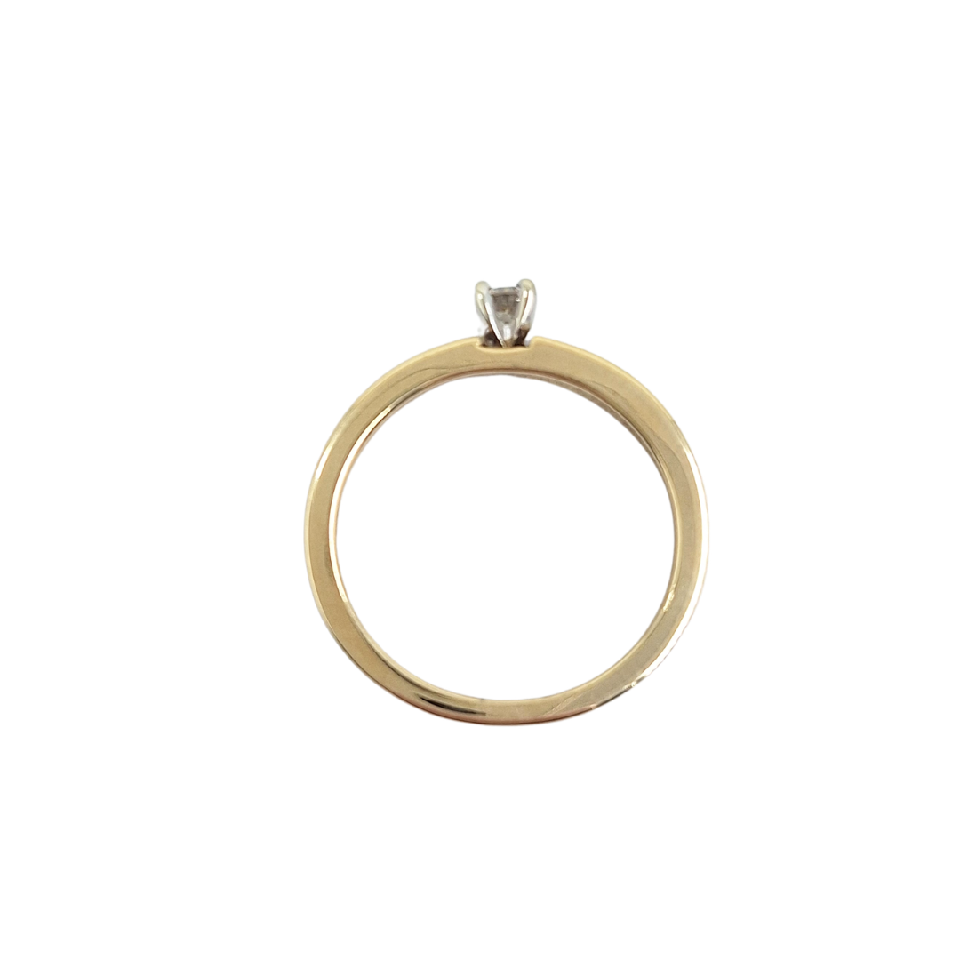 9ct Yellow Gold Diamond Solitaire Ring