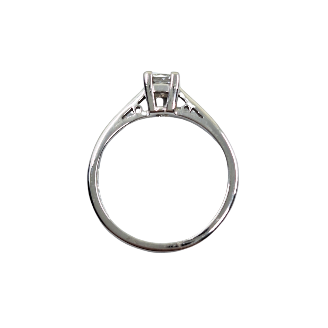 18ct White Gold Princess Cut Diamond Solitaire Ring 0.25ct