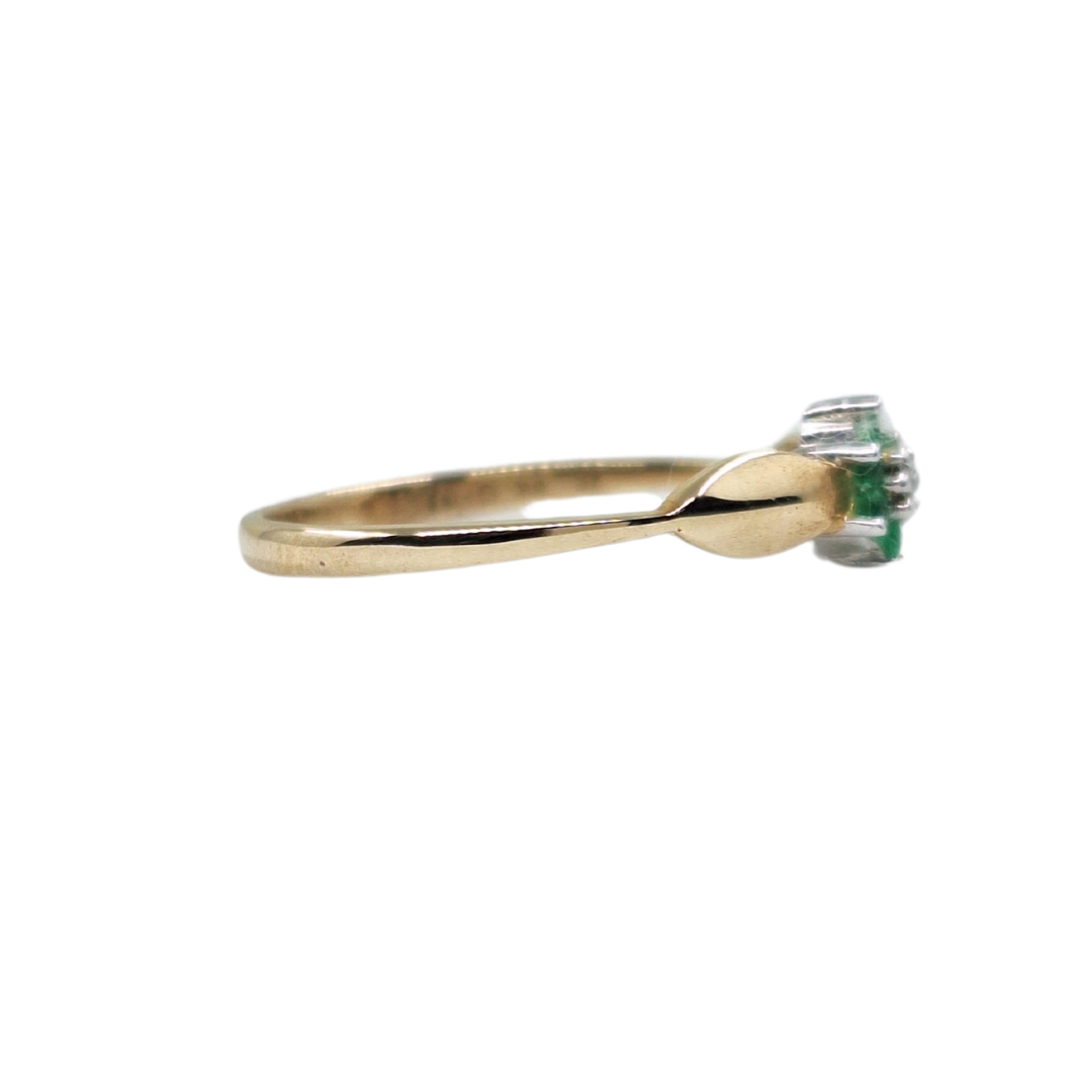 9ct Yellow Gold Emerald & Diamond Cluster Ring
