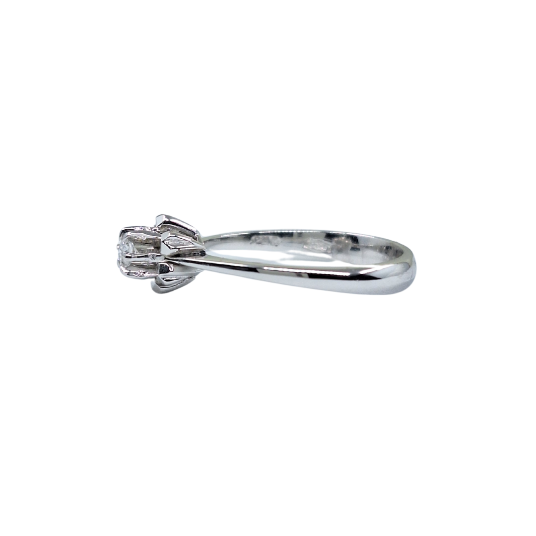 18ct White Gold Diamond Solitaire Ring