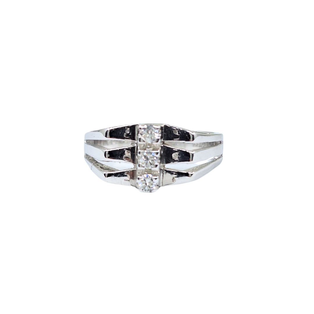 18ct White Gold Diamond 3 Stone Ring
