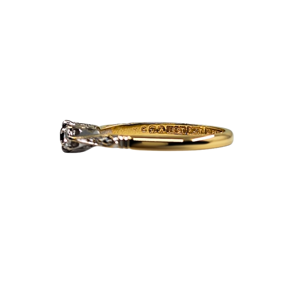 18ct Yellow Gold Ruby & Diamond 3 Stone Ring