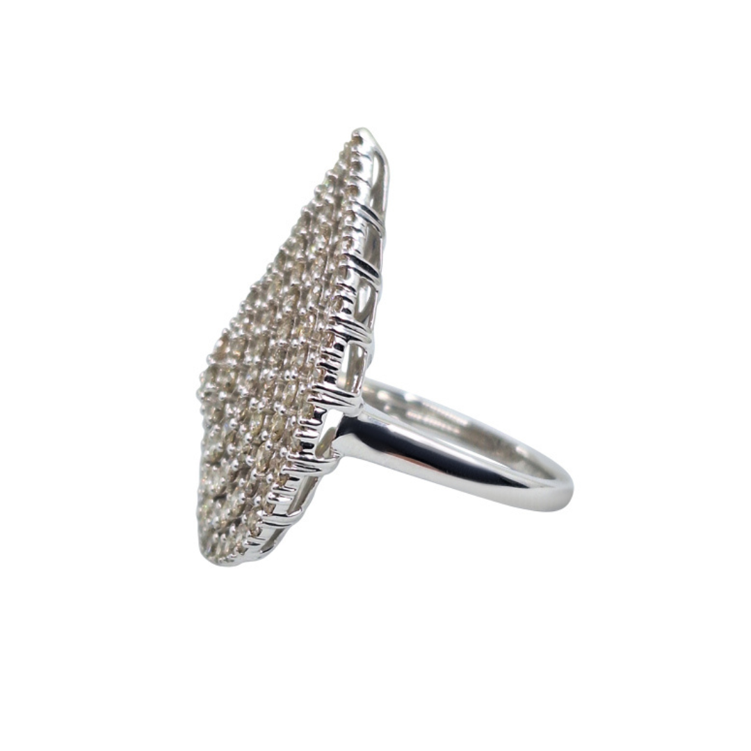 9ct White Gold Pear Shape Diamond Cluster Ring 3ct