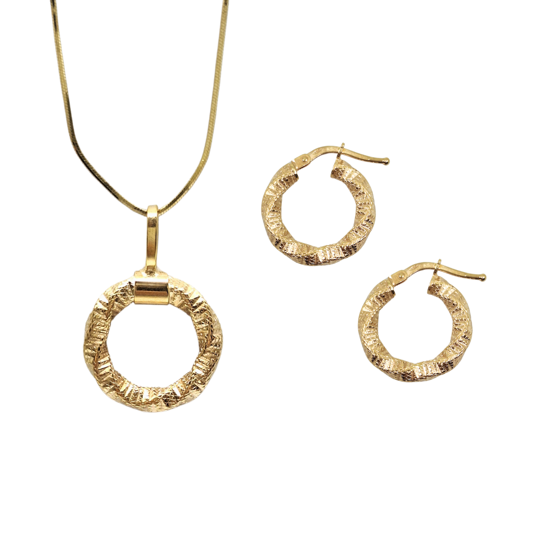 18ct Yellow Gold Pendant & Earring Circle Set
