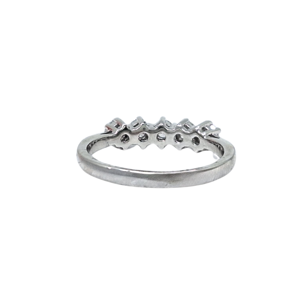 18ct White Gold Five Stone Diamond Ring 0.50ct