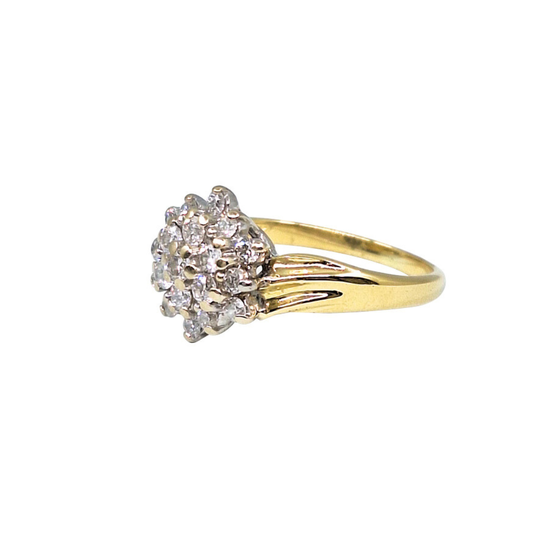 18ct Yellow Gold Diamond Cluster Ring