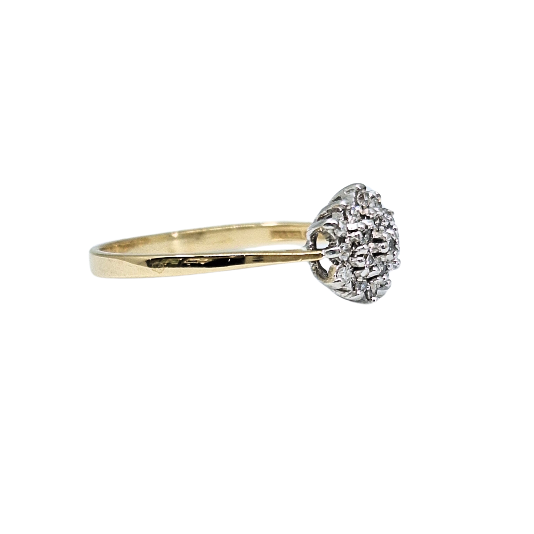 9ct Yellow Gold Diamond Cluster Ring