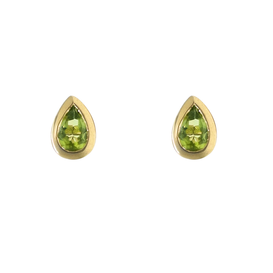 9ct Yellow Gold & Peridot Stud Earrings